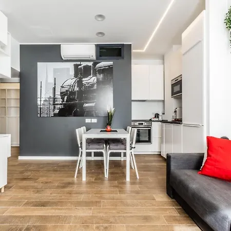 Apartment City Life House-red San Siro & Duomo *